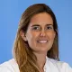 Dra. Isabel Guereñu Panero La imagen muestra a la Dra. Isabel Guereñu Panero, especialista en Anatomía Patológica en la Clínica Universidad de Navarra. La Dra. Guerenu se dedica al diagnóstico de enfermedades a través del examen de muestras de tejido.