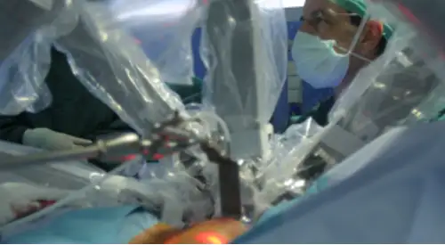 <p>Cirugia rob&oacute;tico en otorrinolaringolog&iacute;a</p>