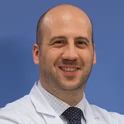 dr-mariano-ponz-sarvise <p>Imagen del Dr. Mariano Ponz Sarvise, oncólogo médico de la Clínica Universidad de Navarra </p>