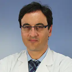 dr-rafael-martinez-monge <p>Imagen Dr. Rafael Martínez Monge, departamento de Oncologia Radioterapica </p>